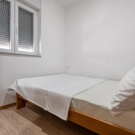 Apartment Budes