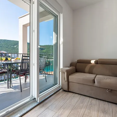 Budes Neum