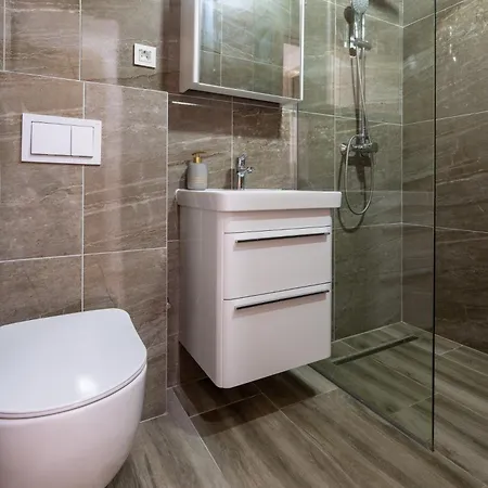 Apartment Budes